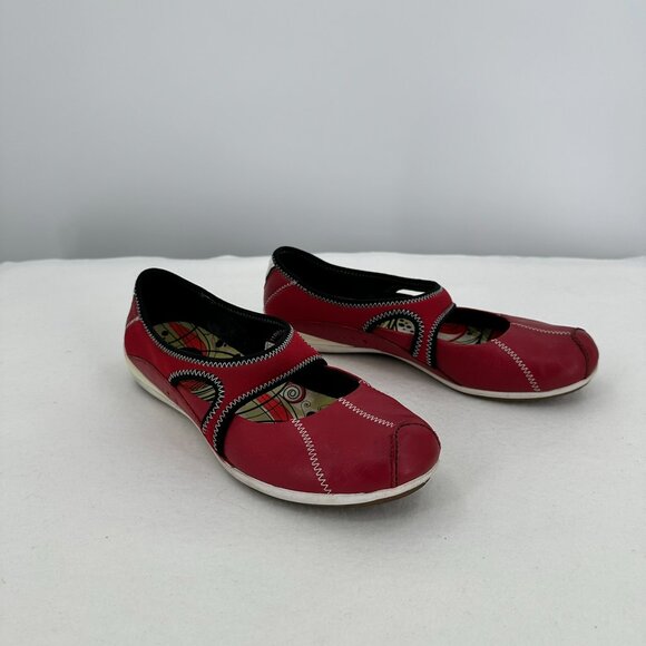 Merrell Women's Red Leather Mary Jane Shoes US Size 7, Performance Foot ware - Picture 5 of 9